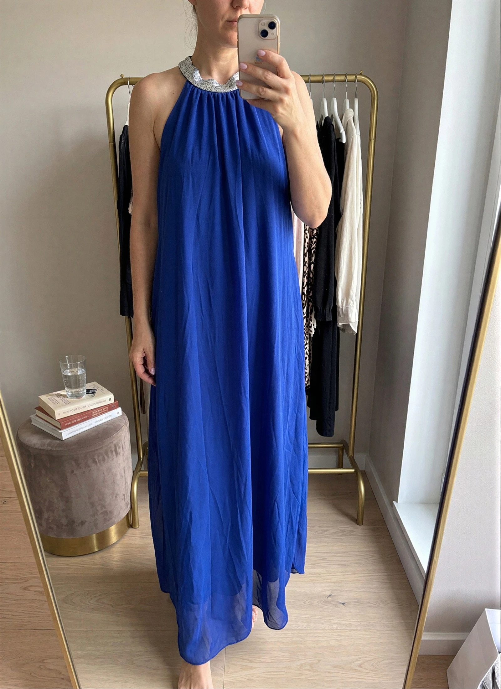 Robe longue bleu roi fluide à sequins argentés – 3XL